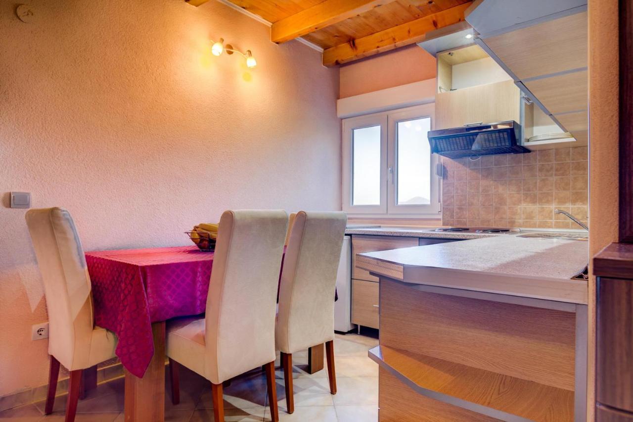 Apartments Vesna Tivat Dış mekan fotoğraf