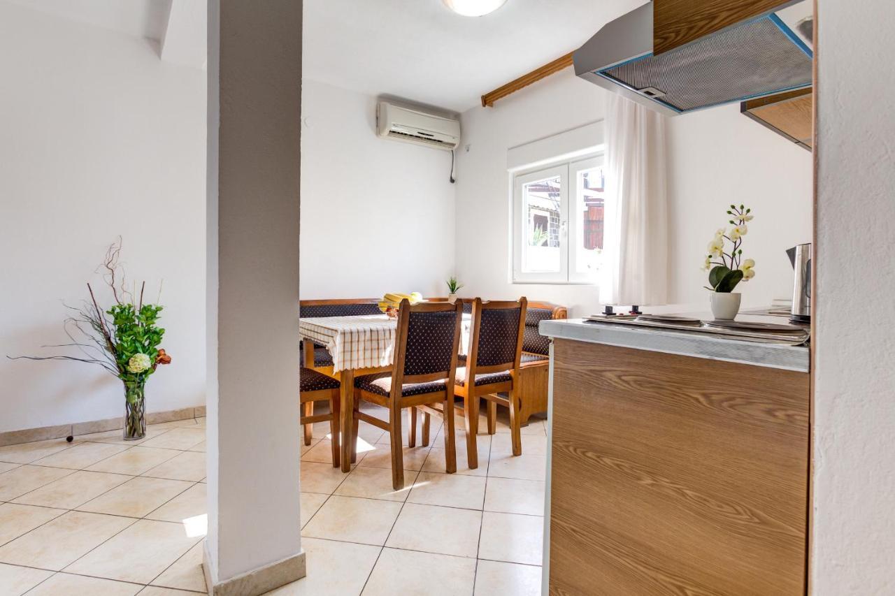 Apartments Vesna Tivat Dış mekan fotoğraf