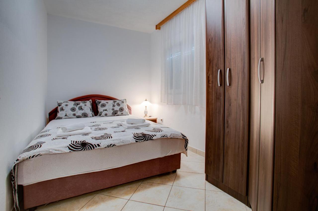 Apartments Vesna Tivat Dış mekan fotoğraf
