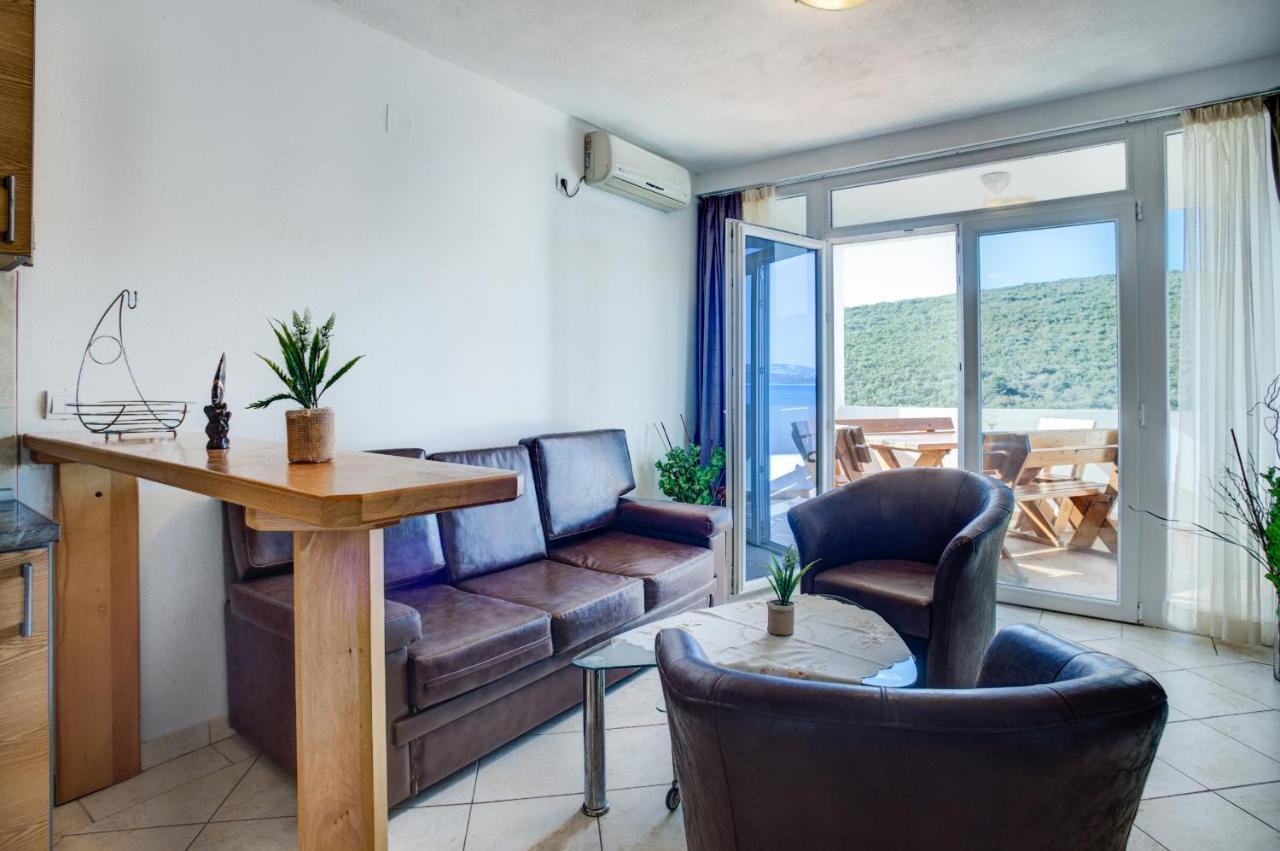 Apartments Vesna Tivat Dış mekan fotoğraf