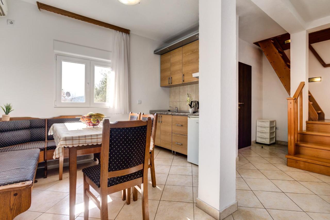 Apartments Vesna Tivat Dış mekan fotoğraf